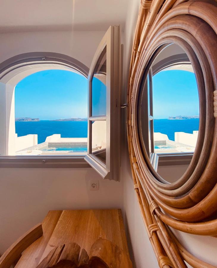 Kokkinos Akrotiri (Santorini)