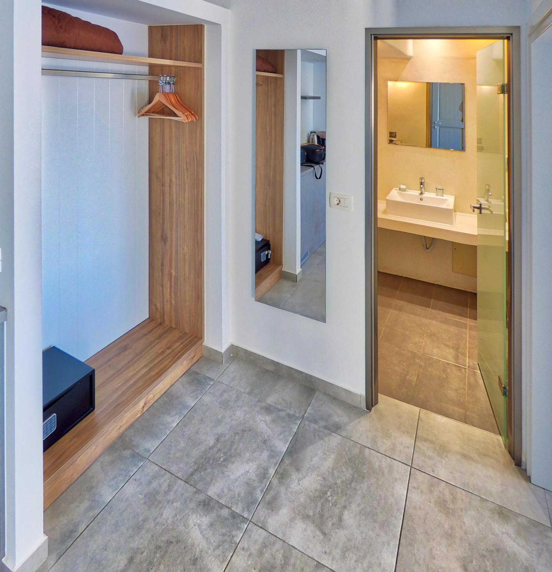 Kokkinos 3* Akrotiri (Santorini)