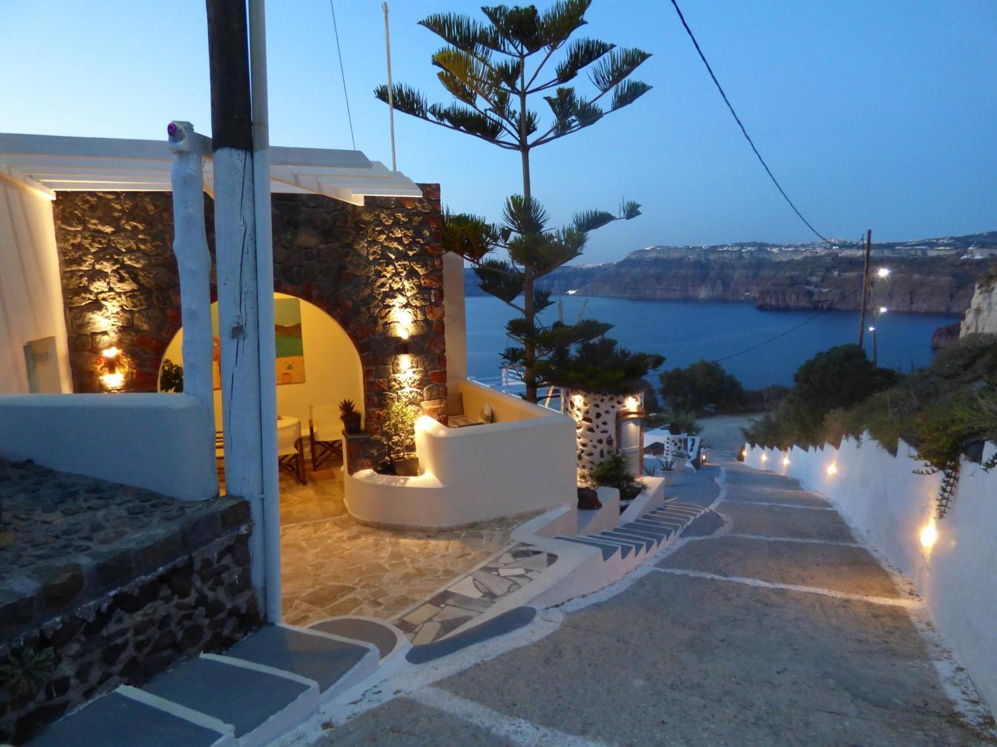 Hotel Kokkinos