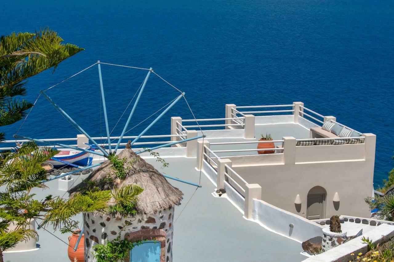 Kokkinos Akrotiri (Santorini)