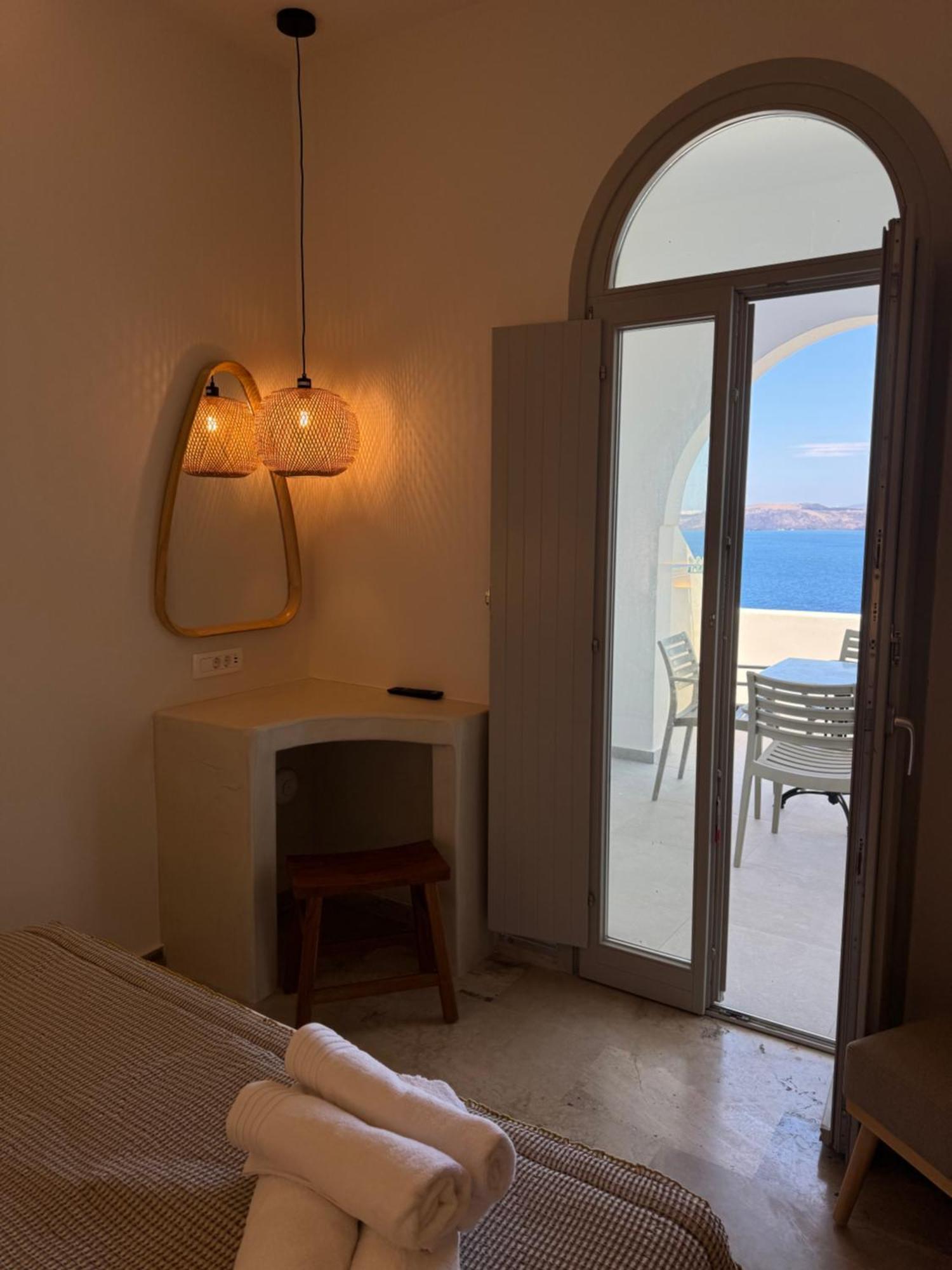 Kokkinos 3* Akrotírion