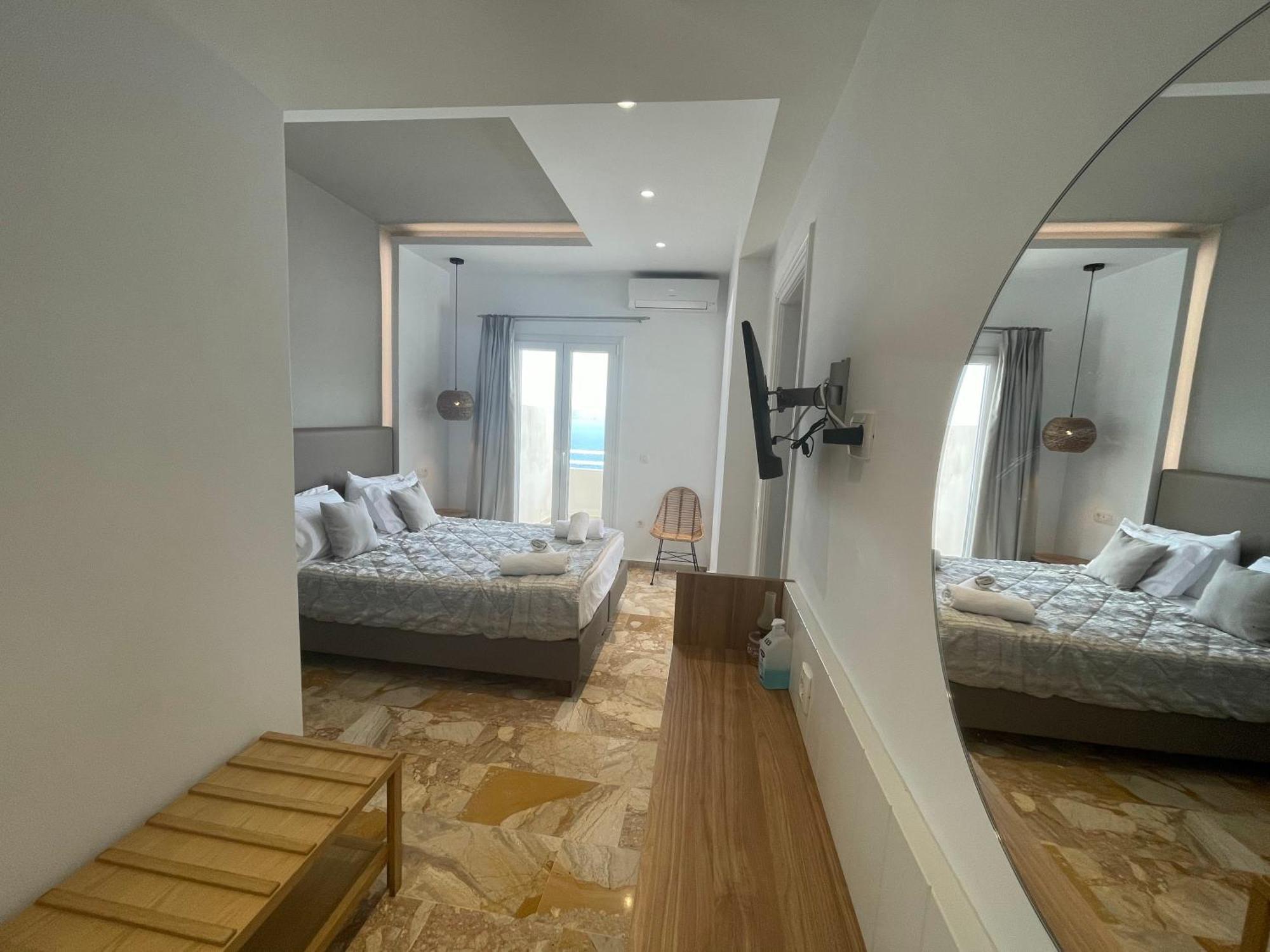 Hotel Kokkinos 3*